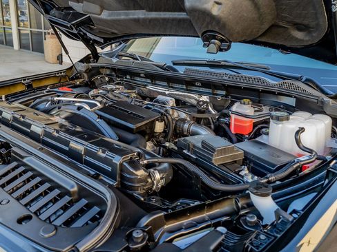 Used 2026 GMC Sierra 3500 Denali Ultimate image 40