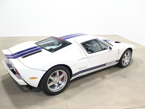 Used 2005 Ford GT image 53