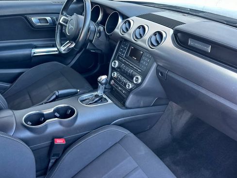Used 2018 Ford Mustang GT w/ Black Accent Package RWD image 16