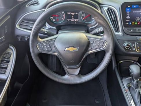 Used 2024 Chevrolet Malibu LT FWD image 22