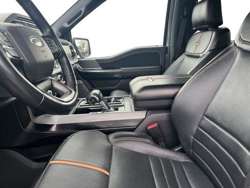 Used 2023 Ford F150 Platinum image 19