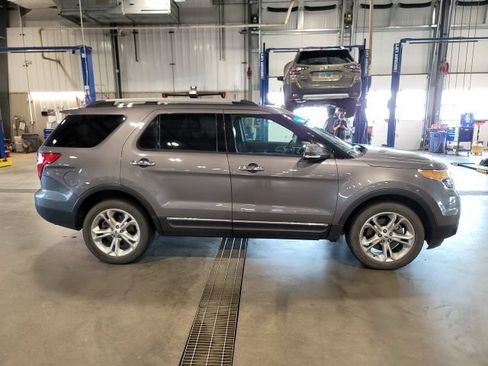 Used 2014 Ford Explorer Limited AWD/4WD image 8