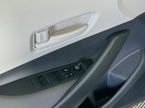 Used 2026 Toyota Corolla LE image 15