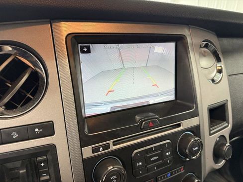 Used 2017 Ford Expedition EL Limited w/ Equipment Group 301A AWD/4WD image 21