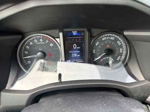 Used 2023 Toyota Tacoma TRD Sport AWD/4WD image 48
