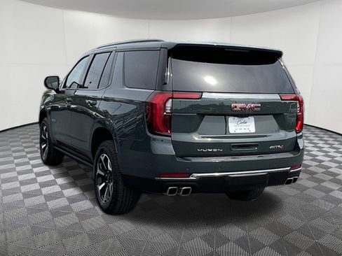 Used 2025 GMC Yukon AT4 w/ AT4 Premium Package AWD/4WD image 4