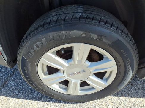 Used 2016 GMC Terrain SLE image 14