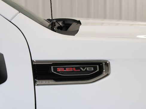 Used 2023 GMC Sierra 1500 Denali w/ Denali Reserve Package AWD/4WD image 12