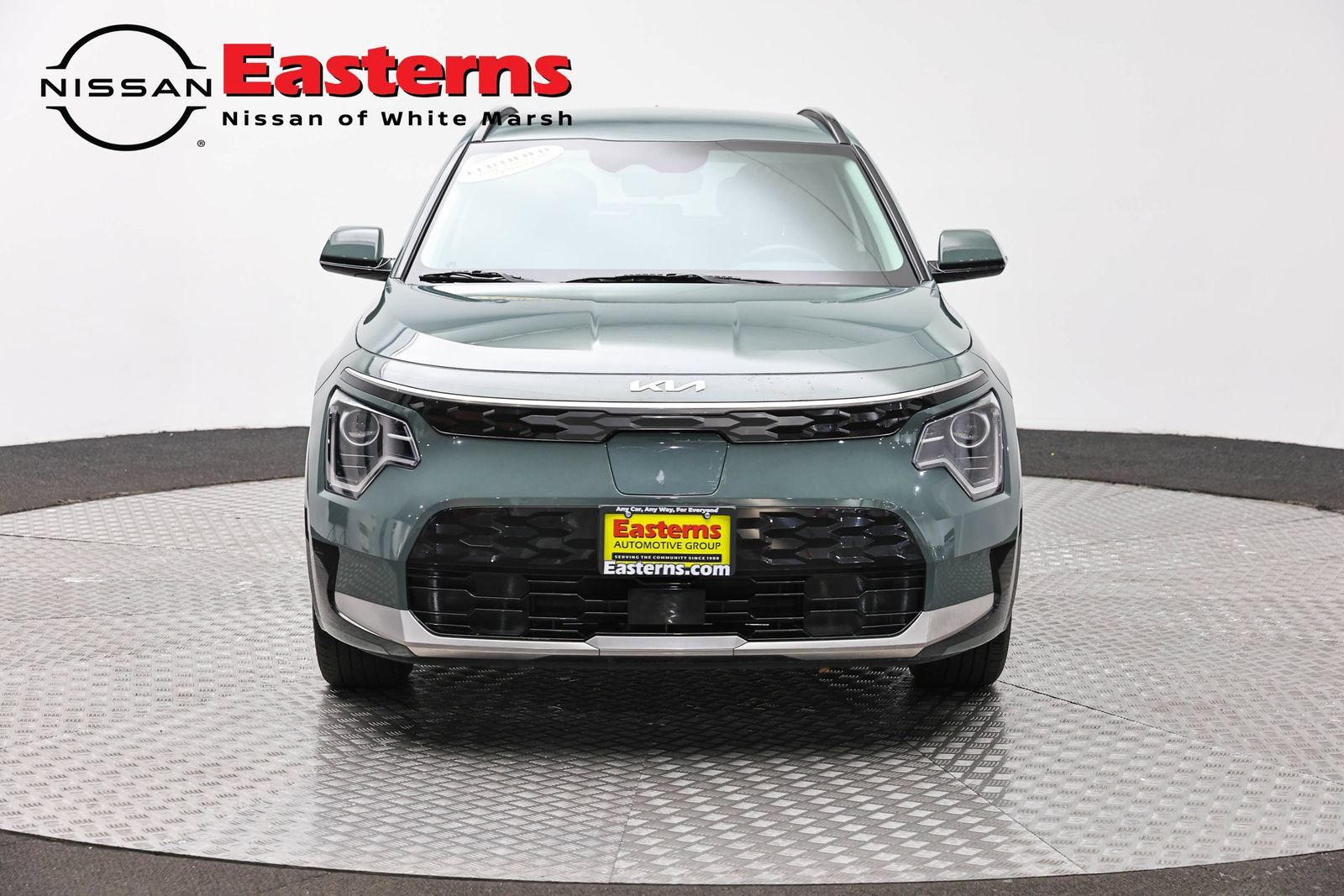 Used 2023 Kia Niro Wind w/ Wind Preserve Package FWD image 2