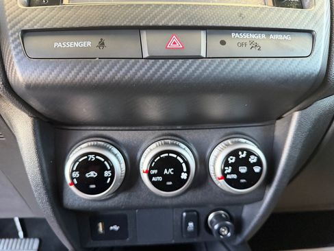 Used 2024 Mitsubishi Outlander Sport ES AWD/4WD image 15