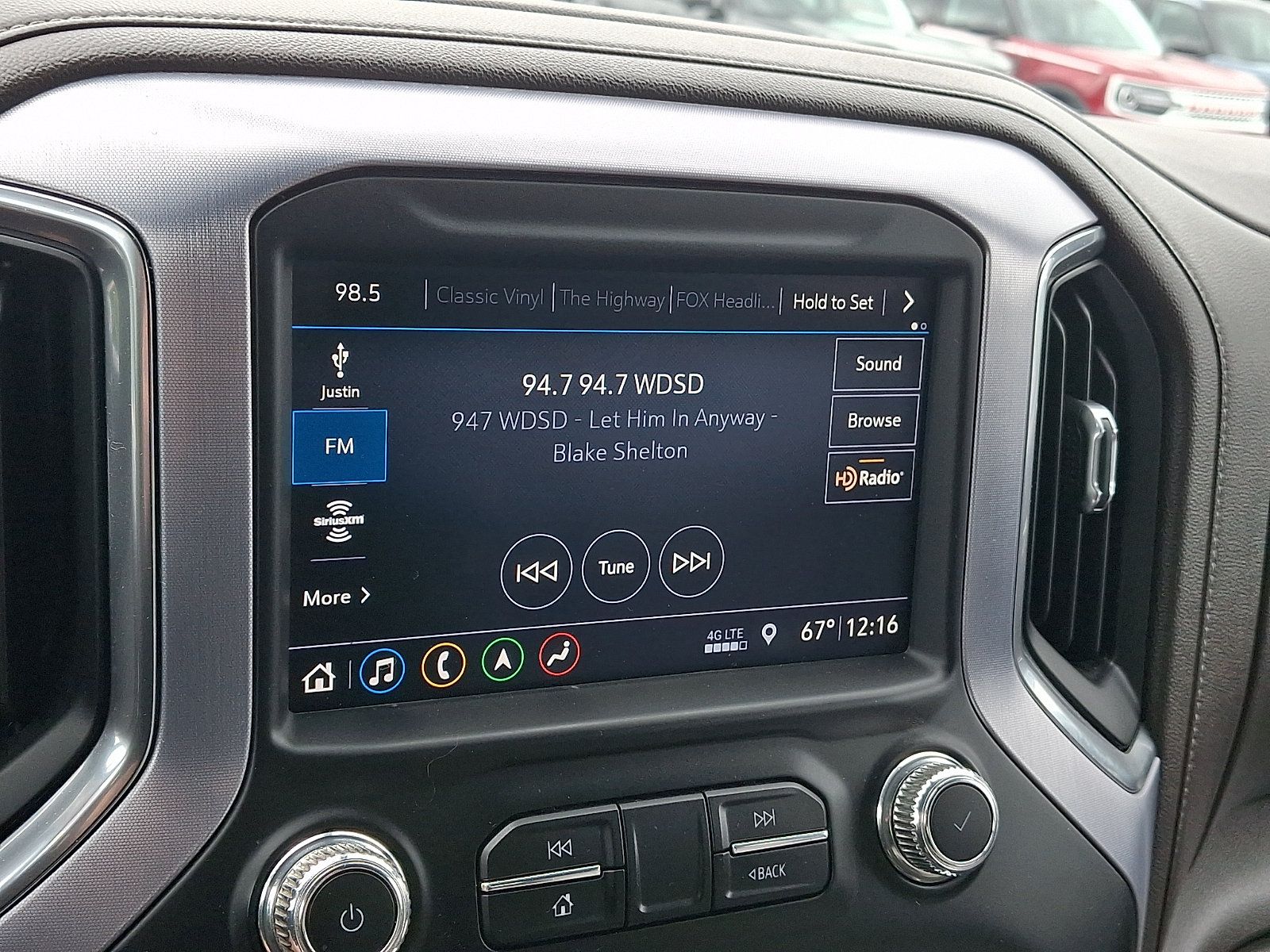 Used 2019 GMC Sierra 1500 SLT w/ SLT Premium Package RWD image 23