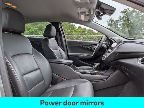 Used 2024 Chevrolet Malibu LT FWD image 30