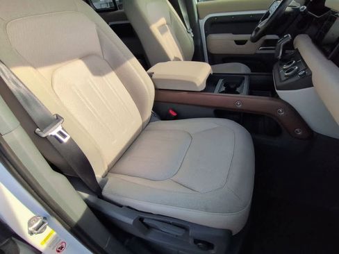 Used 2021 Land Rover Defender 110 S image 24