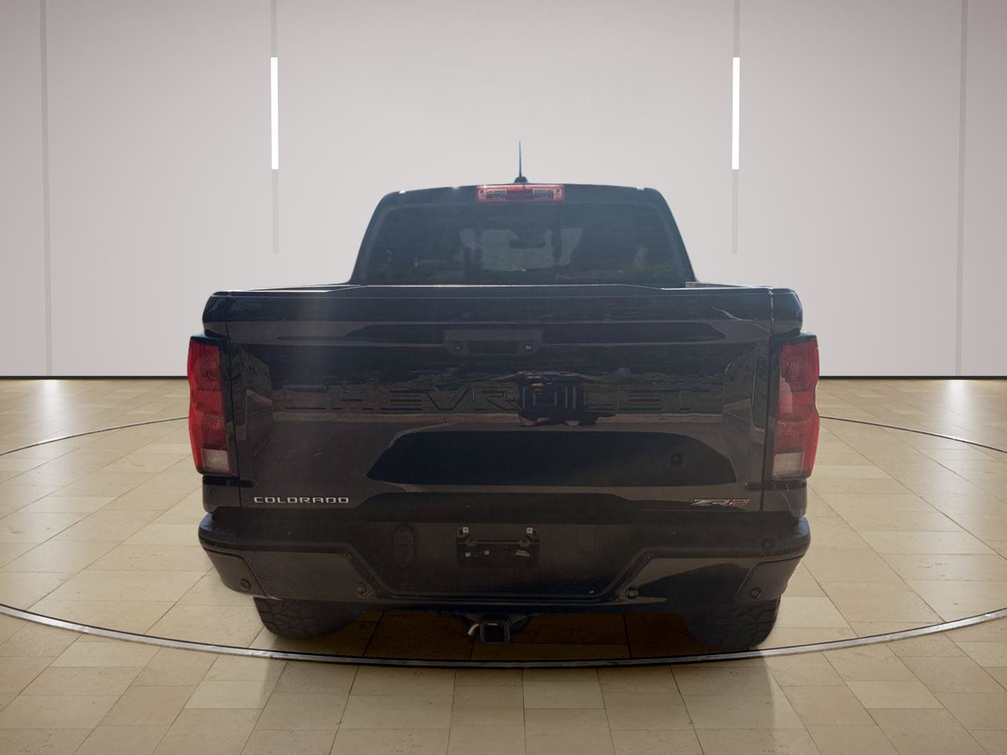 Used 2023 Chevrolet Colorado ZR2 w/ ZR2 Convenience Package III AWD/4WD image 5