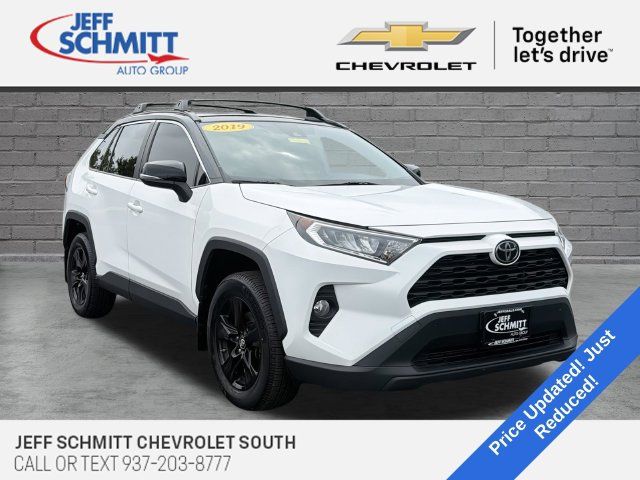 Used 2019 Toyota RAV4 XLE w/ Convenience Package AWD/4WD image 1