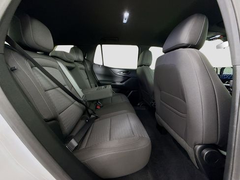 Used 2025 Chevrolet Equinox LT FWD image 28