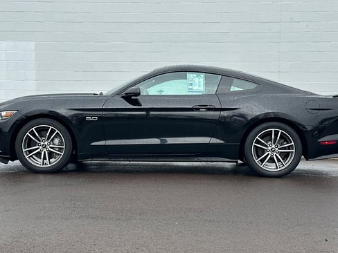 Used 2015 Ford Mustang GT Premium w/ Equipment Group 401A image 7