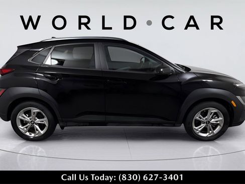 Used 2023 Hyundai Kona SEL w/ Cargo Package image 8