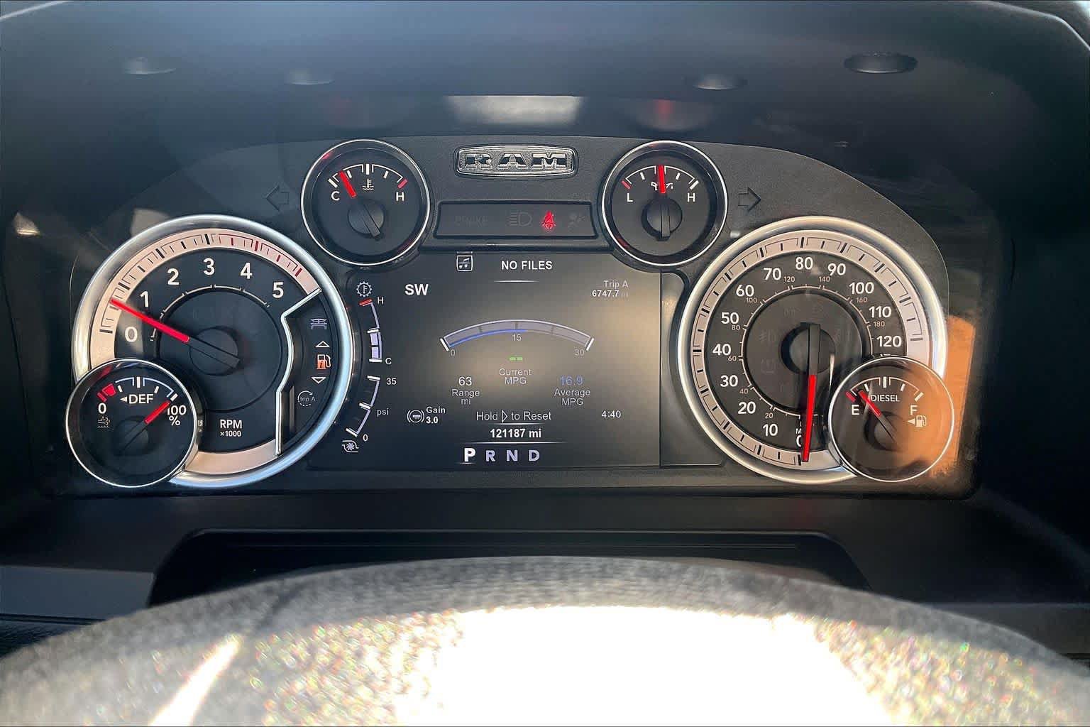Used 2018 RAM 2500 Laramie w/ Sport Appearance Group AWD/4WD image 25