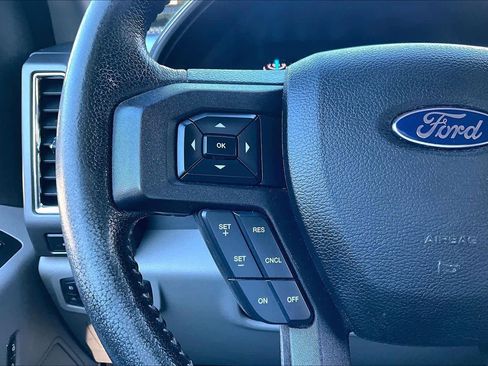 Used 2015 Ford F150 XLT w/ Equipment Group 302A Luxury image 23