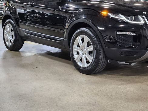 Used 2016 Land Rover Range Rover Evoque SE Premium image 17