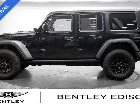 Used 2022 Jeep Wrangler Unlimited Sport AWD/4WD image 4