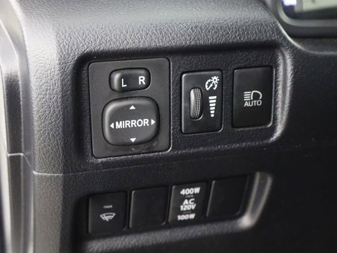 Used 2020 Toyota 4Runner SR5 AWD/4WD image 22