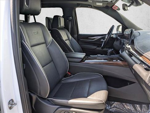 Used 2023 Cadillac Escalade Premium Luxury RWD image 26