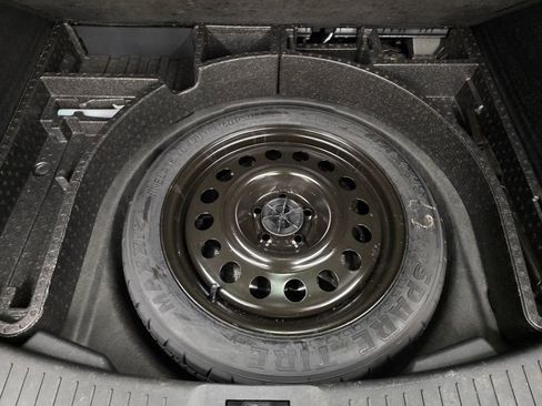 Used 2019 Lincoln MKC Premiere image 36