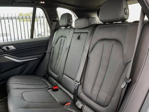 Used 2022 BMW X5 xDrive45e w/ M Sport Package image 19