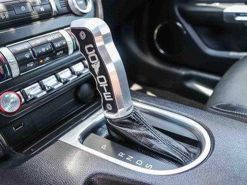 Used 2019 Ford Mustang GT Premium RWD image 26