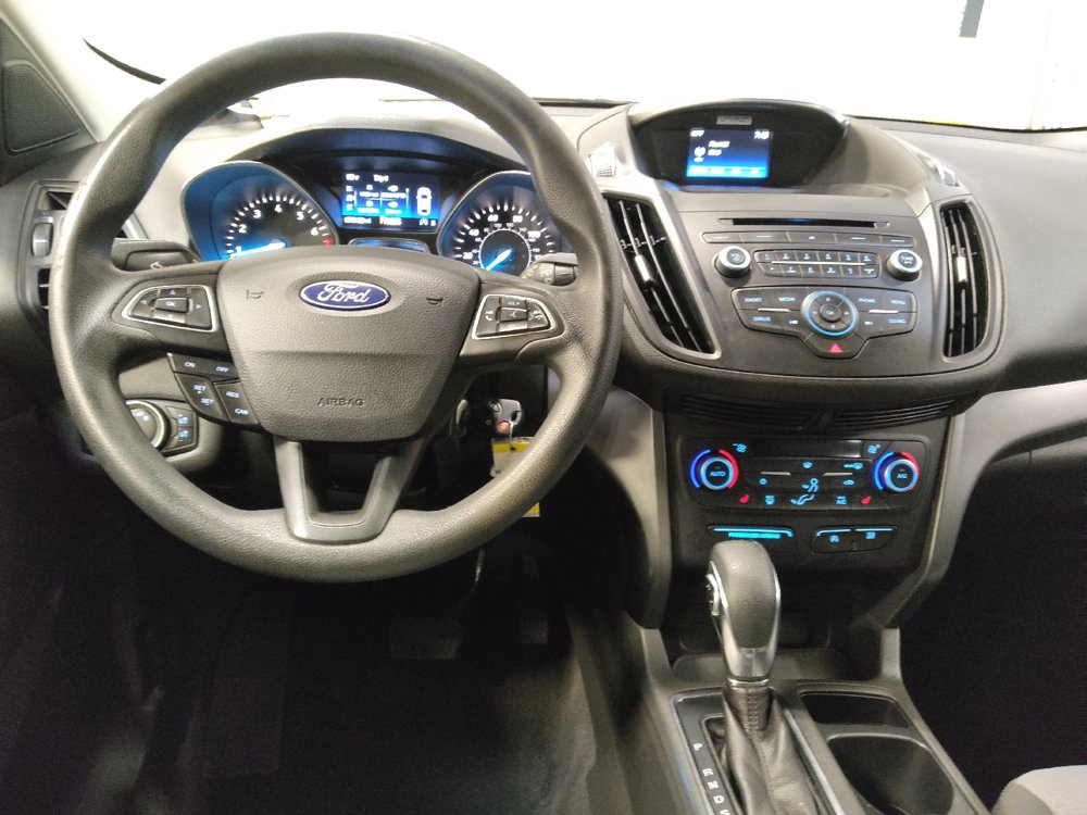 Used 2018 Ford Escape SE FWD image 22