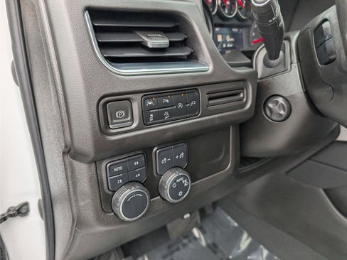 Used 2021 Chevrolet Tahoe Z71 w/ Luxury Package image 25