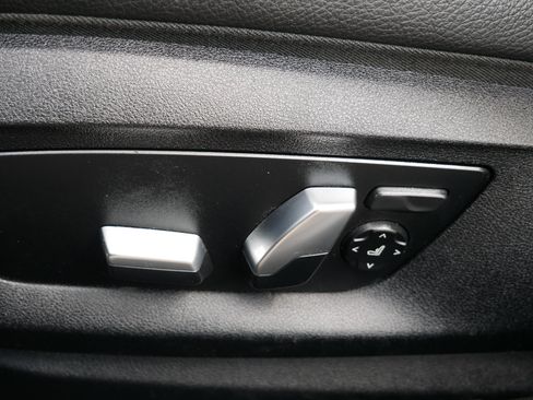Used 2019 BMW 540i xDrive AWD/4WD image 7