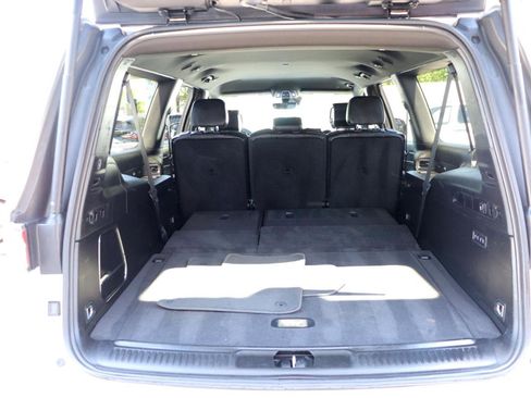 Used 2024 Jeep Wagoneer L Series II w/ Flexible Seating Group AWD/4WD image 62