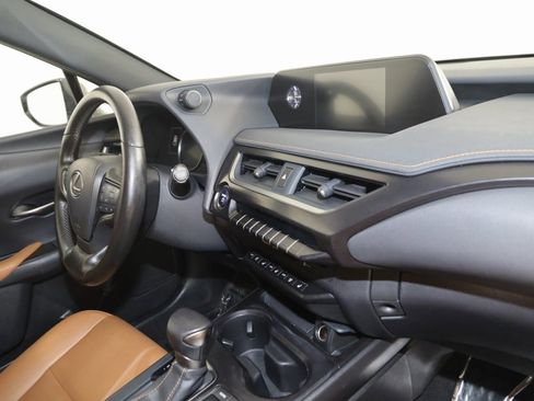 Used 2019 Lexus UX 250h AWD w/ Premium Package image 42