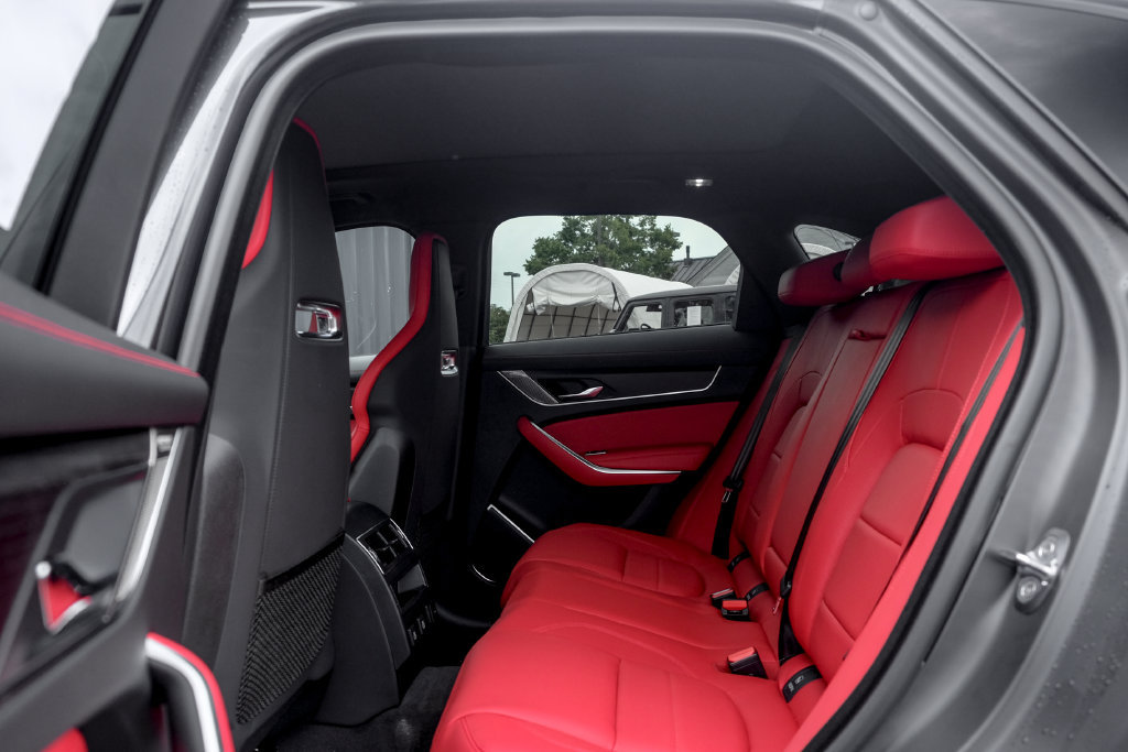 New 2026 Jaguar F-PACE R-Dynamic S AWD/4WD image 16
