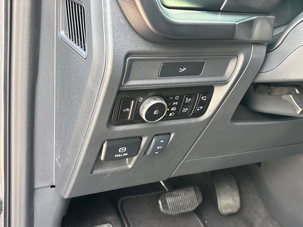 Used 2026 Ford F150 Lariat w/ Equipment Group 501A Mid AWD/4WD image 7