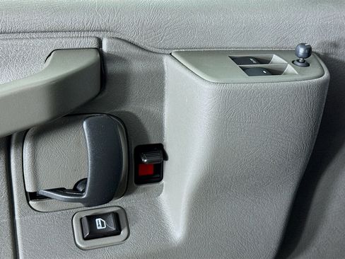 Used 2019 Chevrolet Express 2500 w/ Safety Package image 28