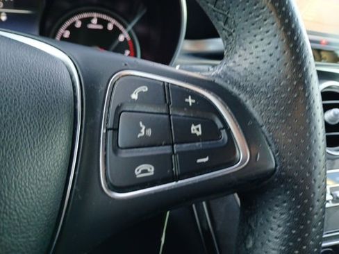 Used 2018 Mercedes-Benz GLC 300 GLC 300 image 26