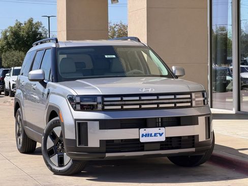 New 2026 Hyundai Santa Fe SEL image 2