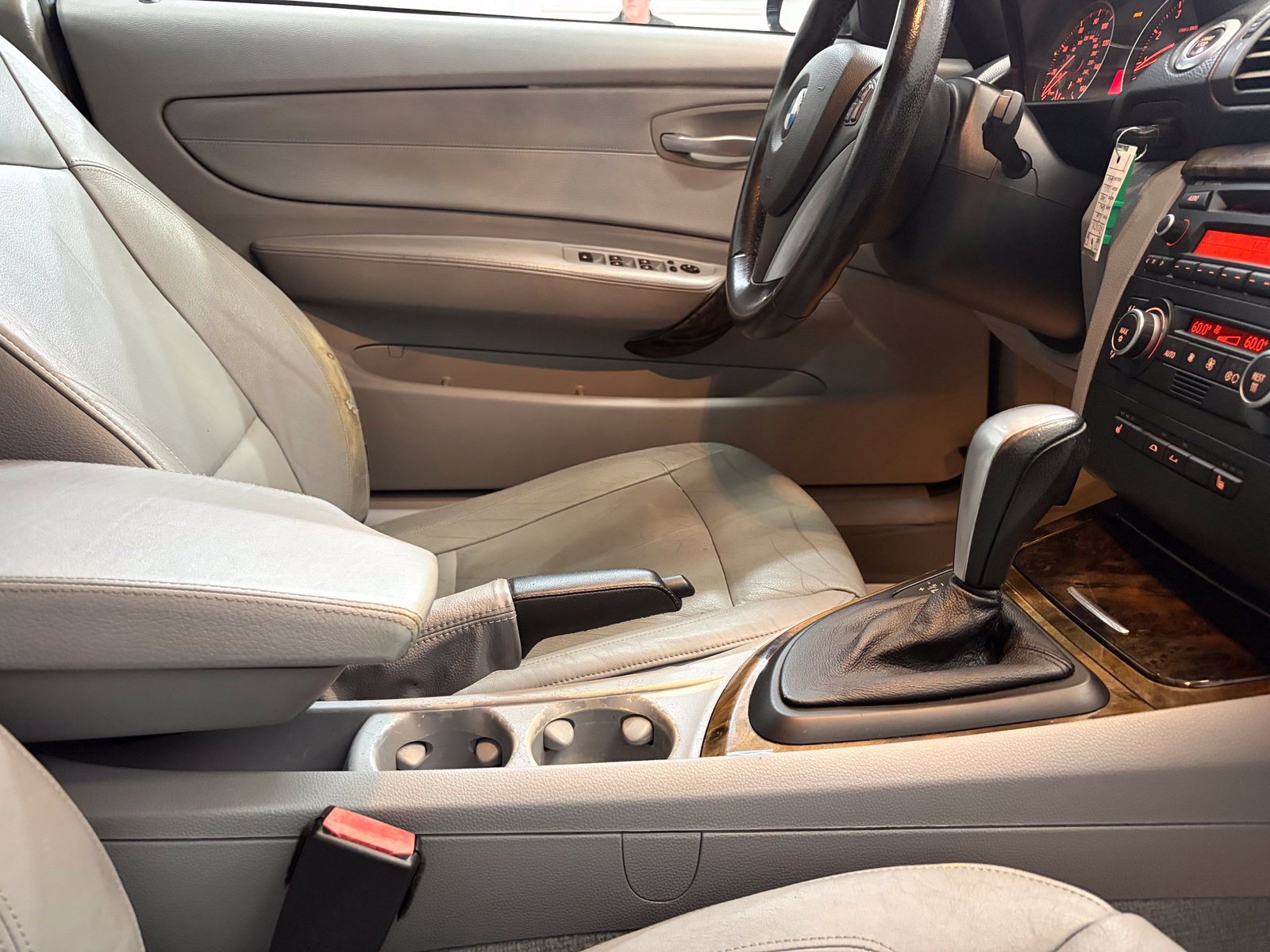 Used 2008 BMW 135i Convertible RWD image 30