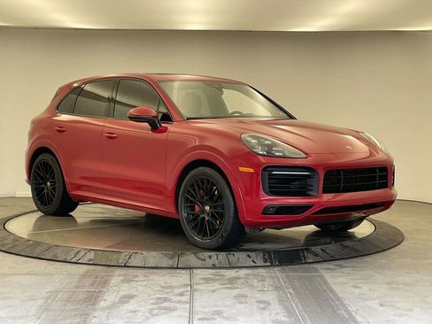 Certified 2023 Porsche Cayenne GTS image 9