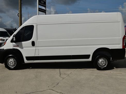 Used 2021 RAM ProMaster 2500 FWD image 4