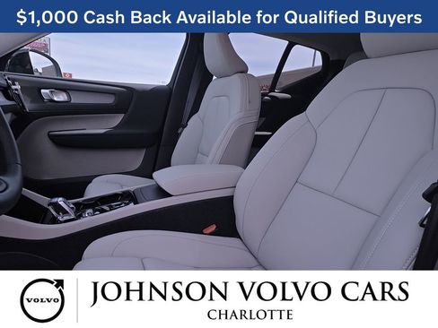 New 2026 Volvo XC40 B5 Plus w/ Protection Package Premier image 15
