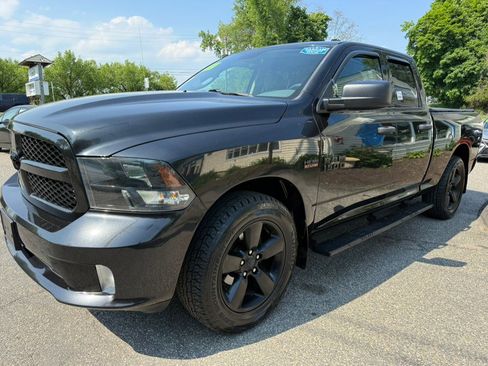 Used 2016 RAM 1500 Express w/ Black Ram 1500 Express Group AWD/4WD image 1