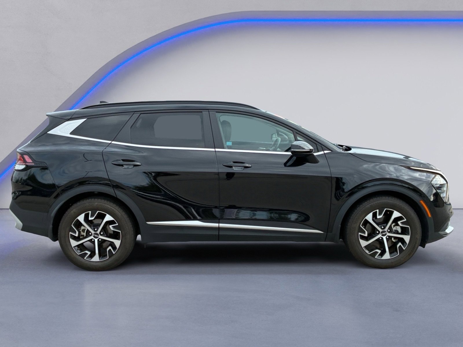 Used 2025 Kia Sportage EX w/ Premium Package FWD image 7