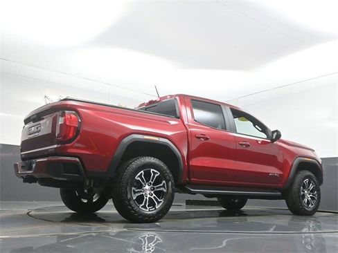 Certified 2025 GMC Canyon AT4 image 32