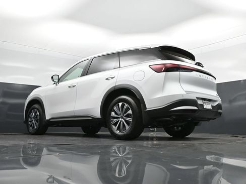 Certified 2026 INFINITI QX60 Pure w/ Cargo Package FWD image 41