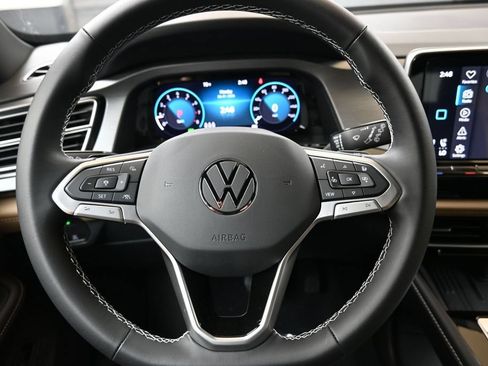 New 2026 Volkswagen Atlas Cross Sport SE AWD/4WD image 25